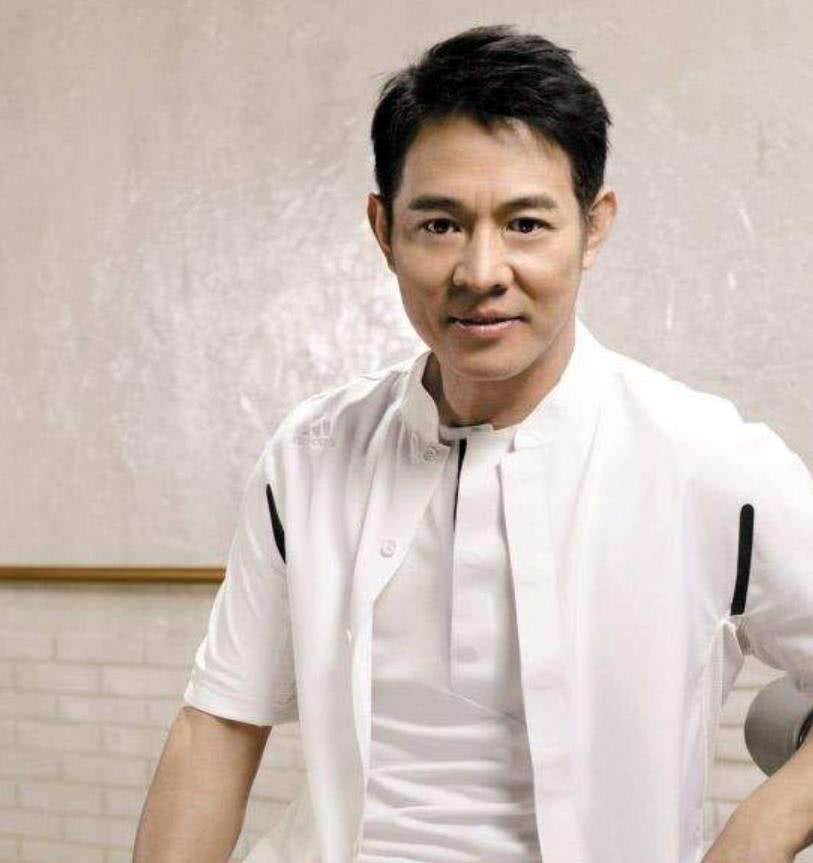 李连杰：在送别3位挚爱亲人的心碎日子里