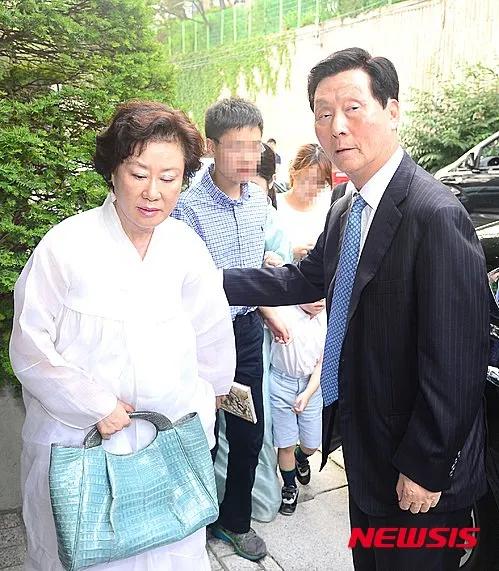韩国财阀趣事,韩国财阀家族的故事
