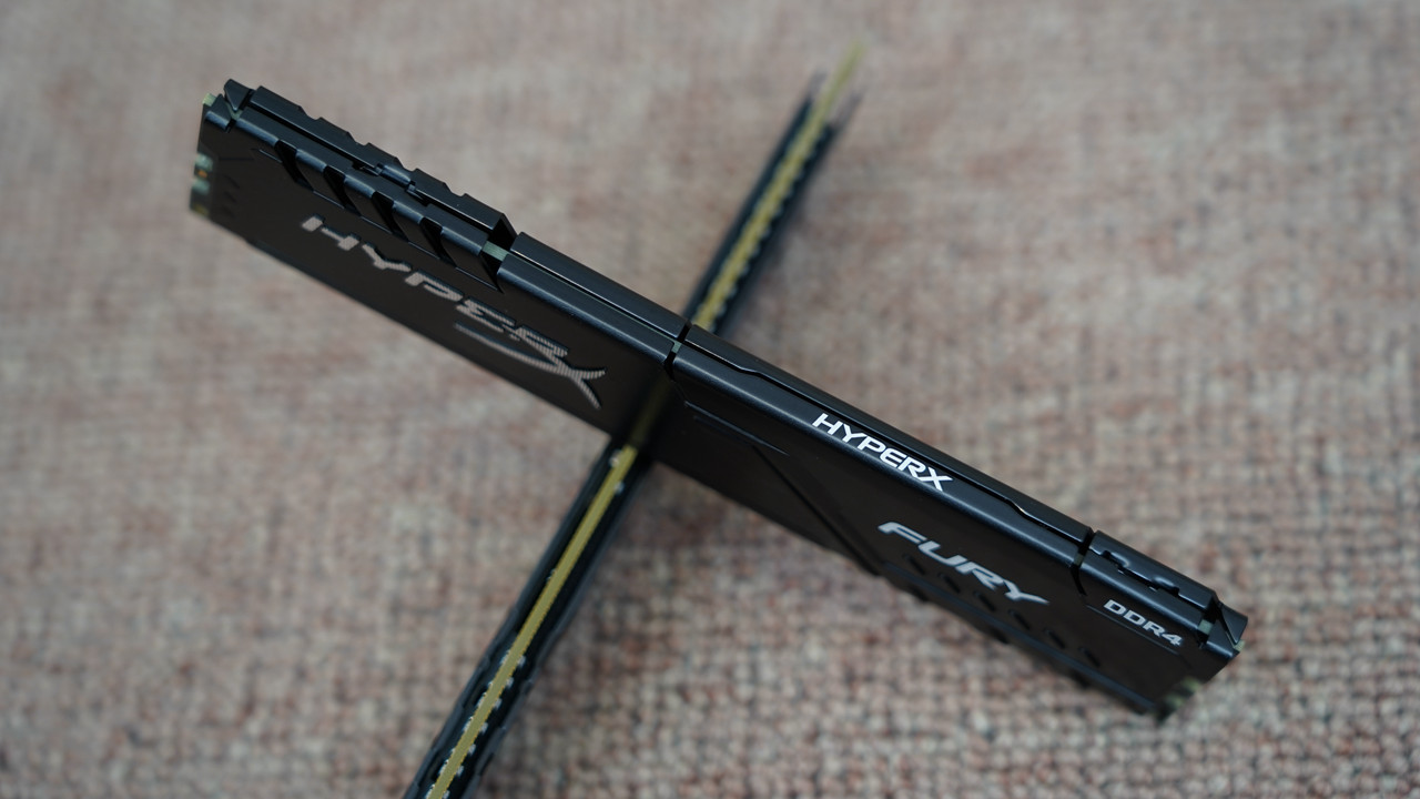 哪个机箱可以装3槽显卡,什么样的显卡适合装itx主机