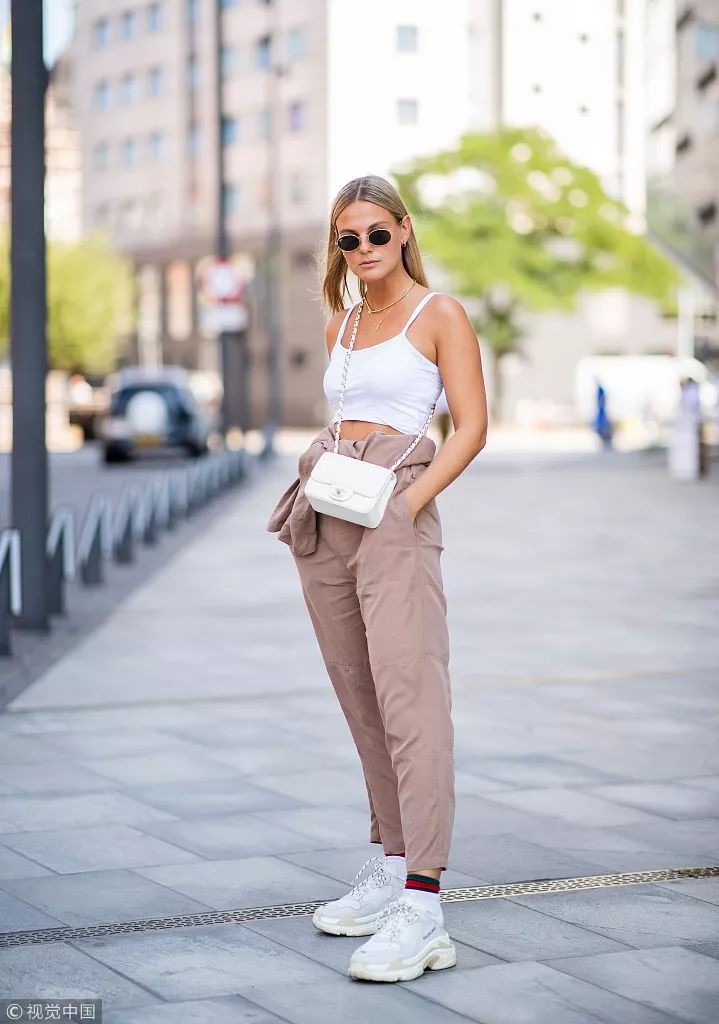 四月婚礼季,四月结婚穿什么鞋好看