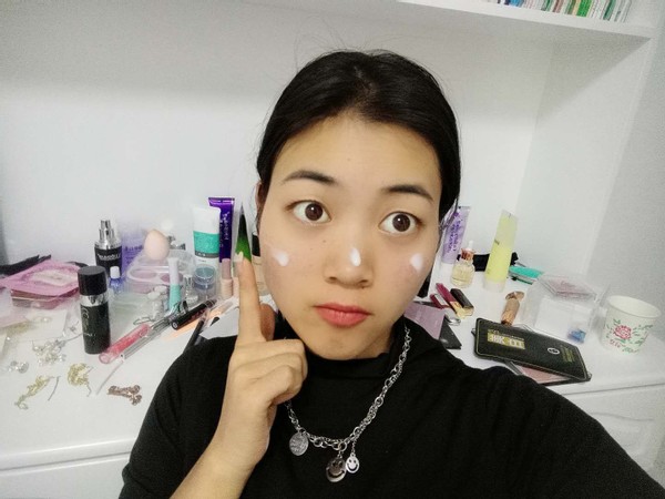 女生护肤品爽肤水哪种好,女人爽肤水美白保湿推荐平价