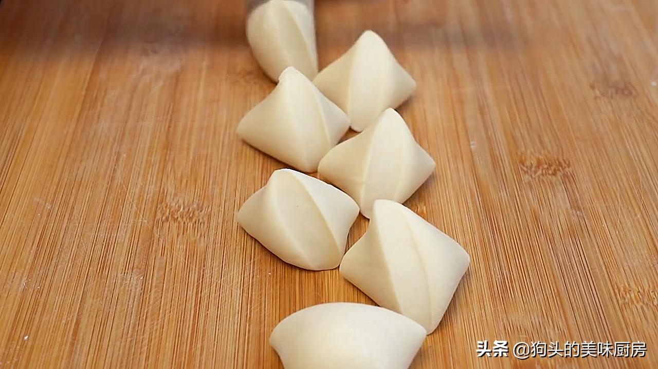 正宗小笼包怎么调馅儿才好吃,流汁小笼包的做法全过程