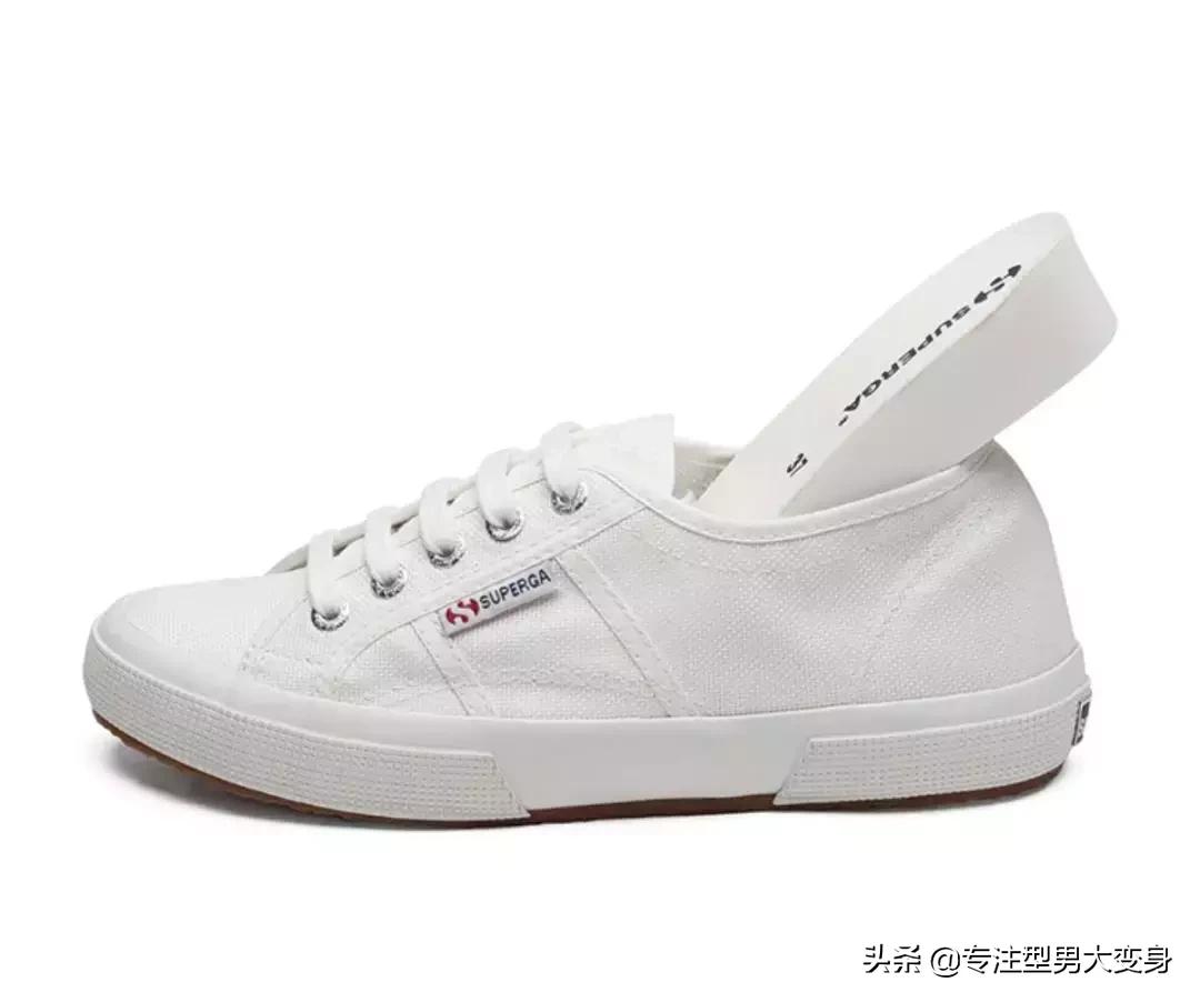 情侣硫化鞋排行榜！范斯鸳鸯鞋、飞跃糖果鞋、GXG透视鞋