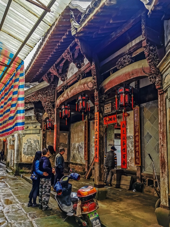 大山深处的古村,大山深处石潭古村