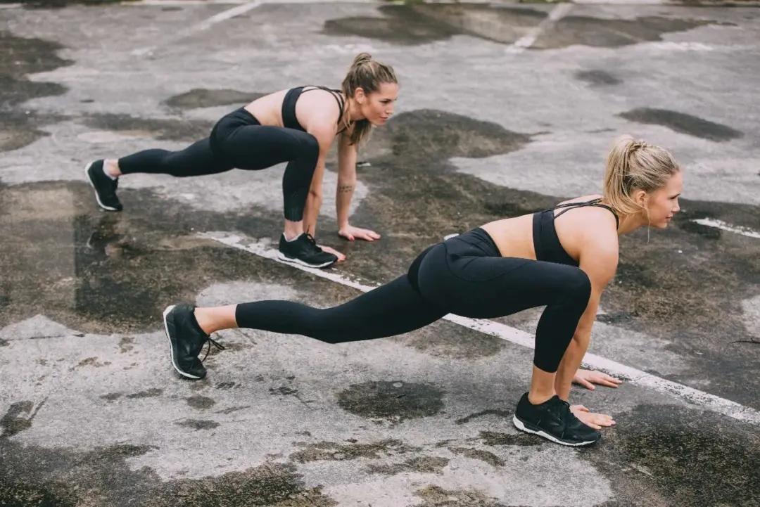 lululemon如何靠瑜伽裤年销过亿,瑜伽裤品牌lululemon