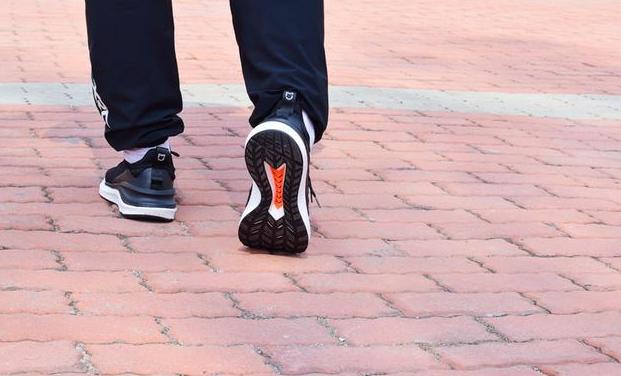 货狠话不多！小米“防香港脚”神器，199媲美2569体验，米粉：抢