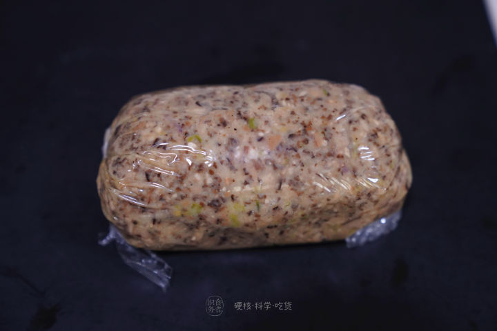 煎牛排时黄油炸到身上怎么办,煎牛排香料总是一煎就糊