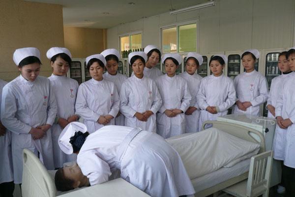 初中毕业考230能上济宁卫校吗,綦江初中毕业考卫校要多少分