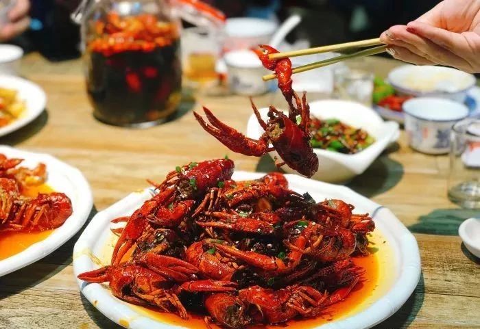 南宁最好吃的大排档小龙虾,南宁最好吃的五香龙虾