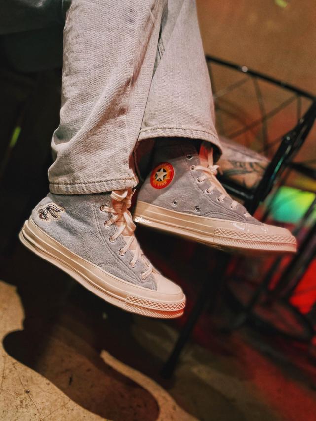 匡威chuck taylor夏威夷蓝 (匡威1970s兔八哥灰色)