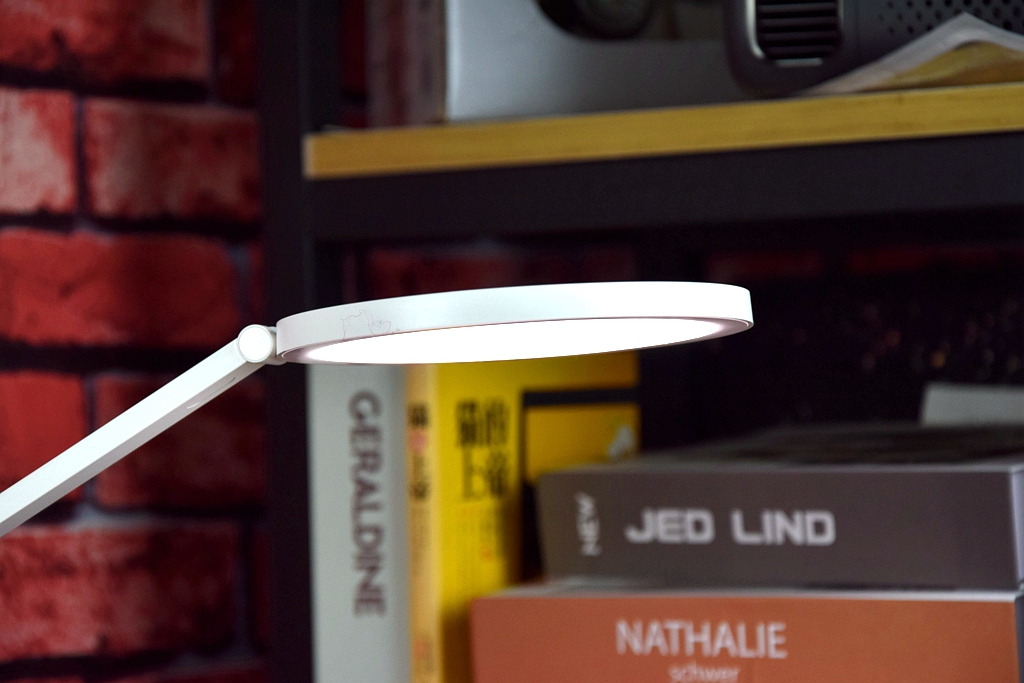 绫冲鍙扮伅pro鍜屽ソ瑙嗗姏鍙扮伅鍖哄埆,绫冲鍙扮伅pro璇诲啓鐗堝喎鑹插拰鏆栬壊