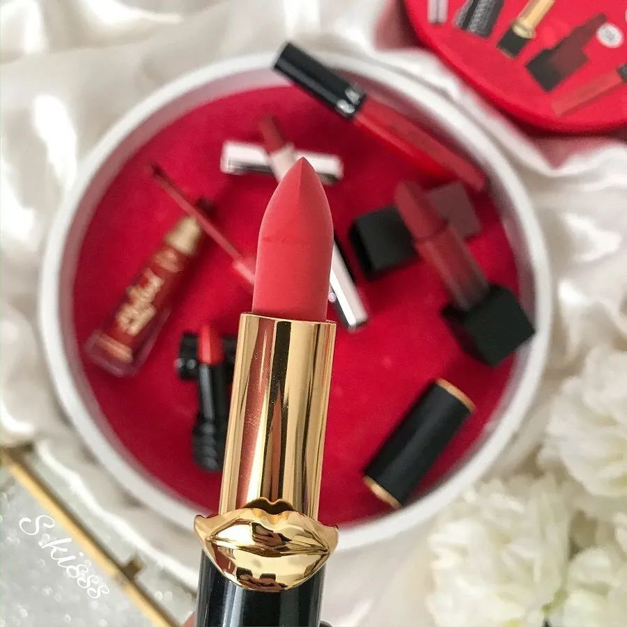 大牌彩妆官方正品店铺推荐,好用又平价的彩妆旗舰店