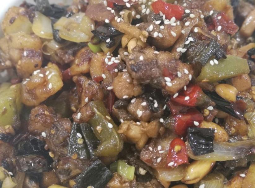 干锅兔是怎么做的,干锅兔的做法视频窍门