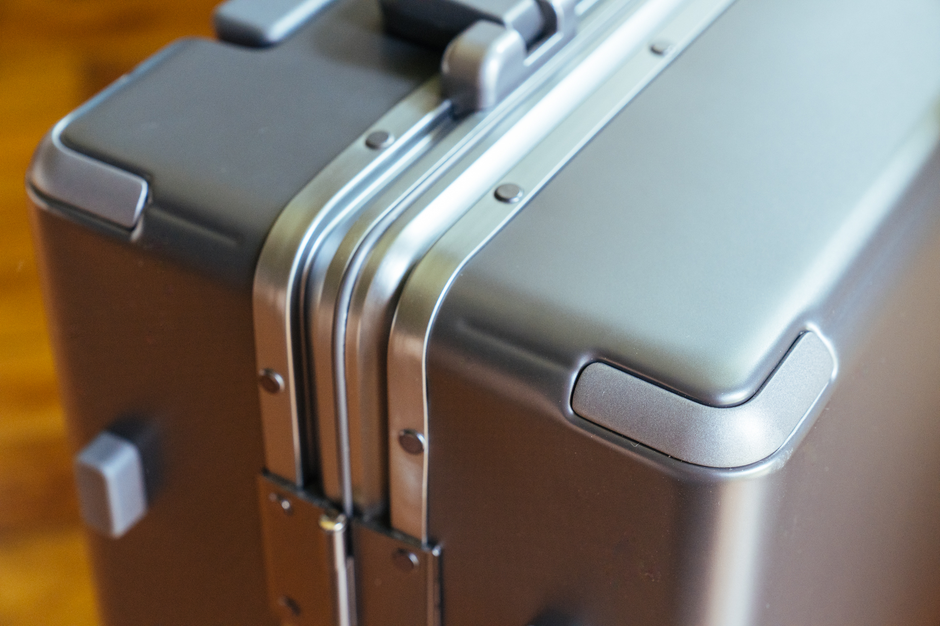 简约有范儿地平线8号行李箱,24寸地平线8号行李箱评测