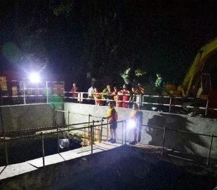 深圳暴雨已致5人死亡6人失联,深圳暴雨已致10人死亡1人失联