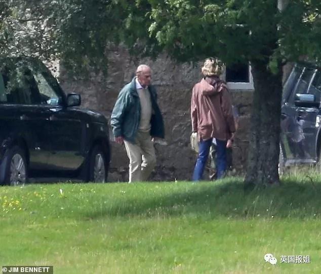 骂王子怼女王、100岁还在飙车，不愧王室最倔老头…