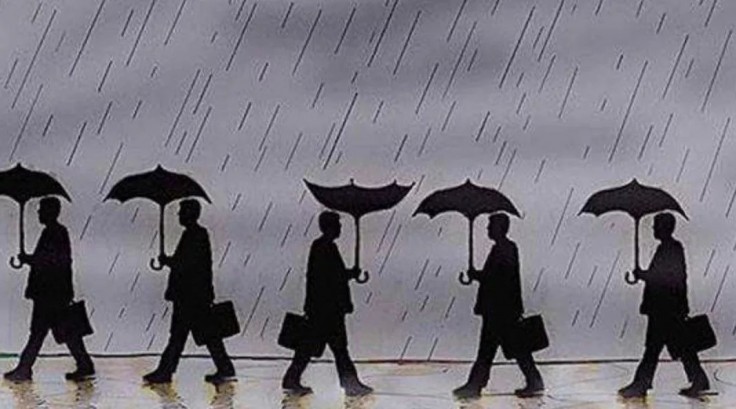 业绩持续“稳健”下降终亏损天鹅股份4高管连续辞职风波未平