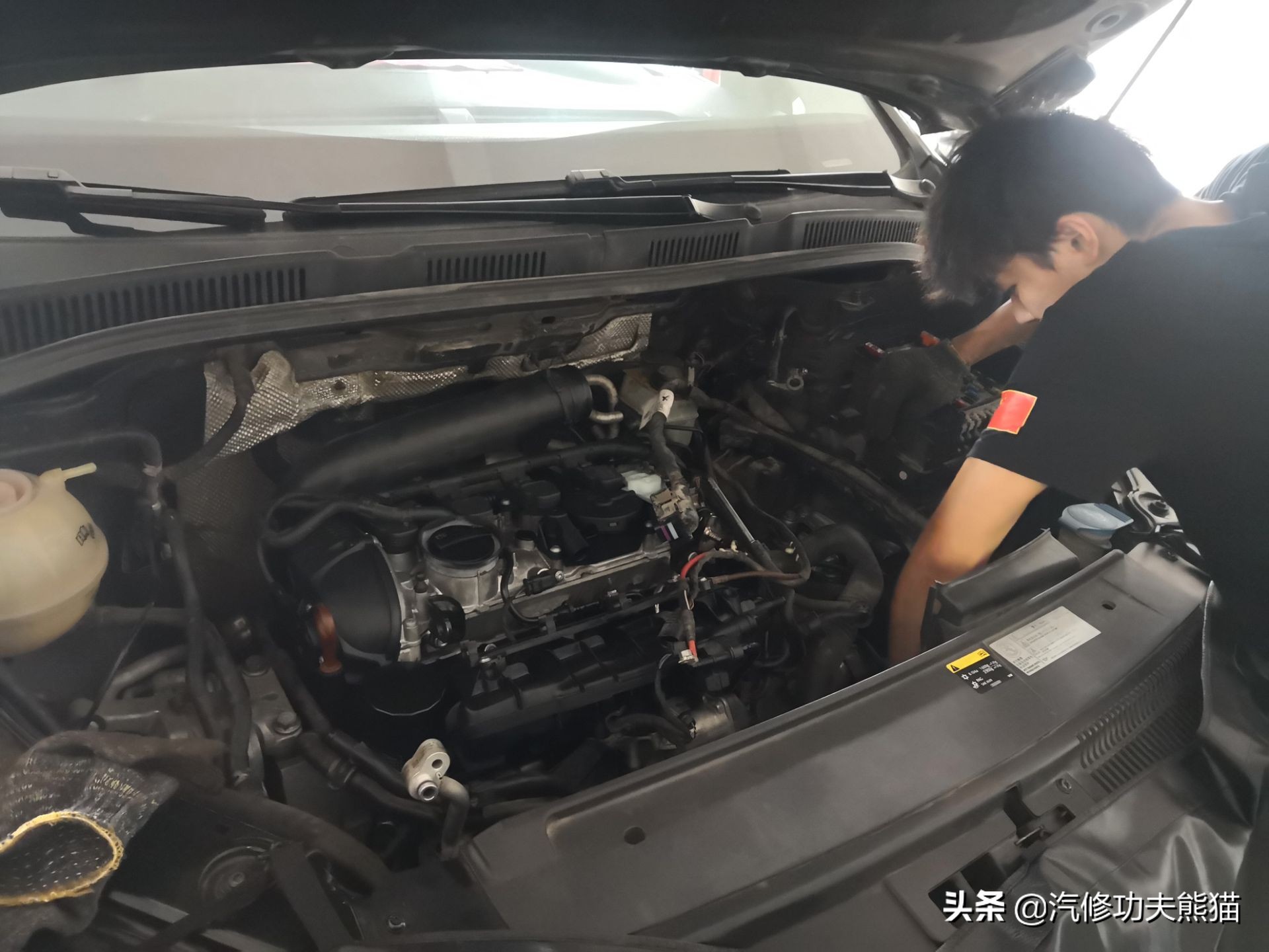 大众夏朗发动机大修维修费,进口大众夏朗大修