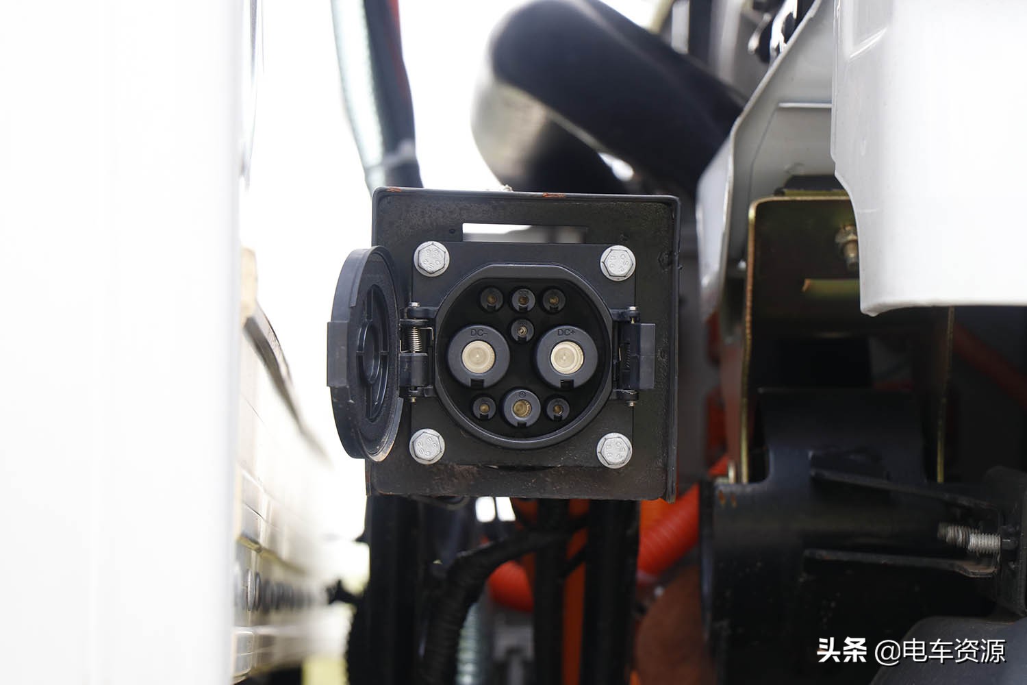 新能源物流车怎么选,买车贴买什么样的