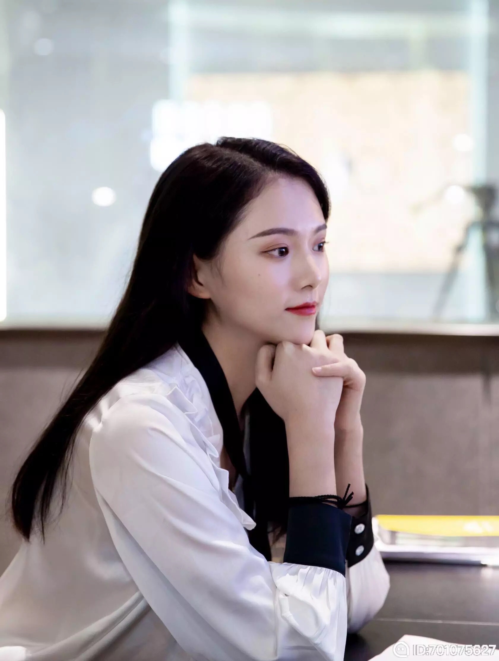 芷若古筝直播间,陌陌芷若古筝视频