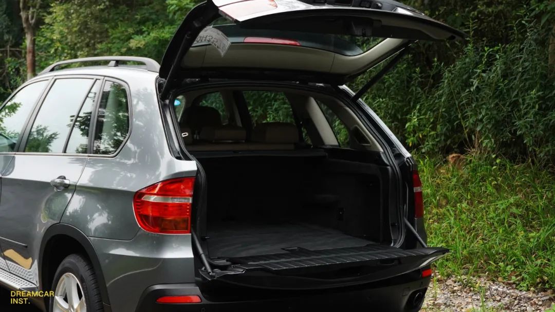 11款宝马x5e70试驾视频,x5e70整备