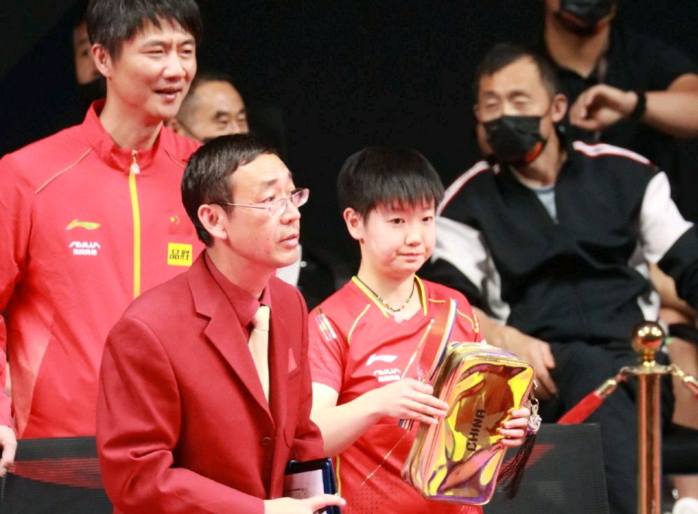 马琳担任孙颖莎教练陈梦处境怎样,孙颖莎和陈梦乒乓球决赛教练