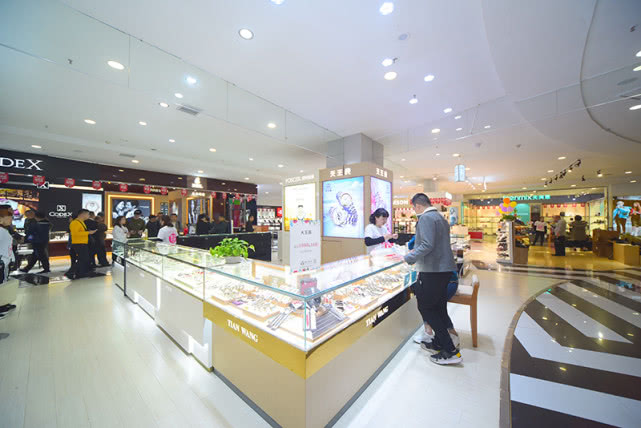 南充雅邦百货最新消息,南充唯品会有哪些店