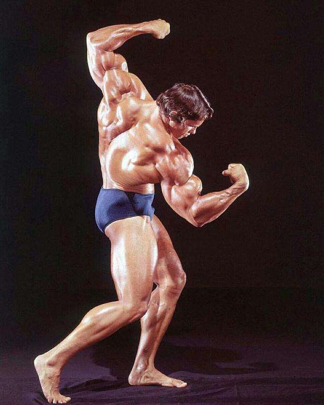 还记得当年这部手机吗,当年的体尊有多厉害