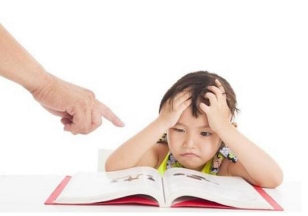 儿子买一袋盐花了50元,儿子买了1袋盐