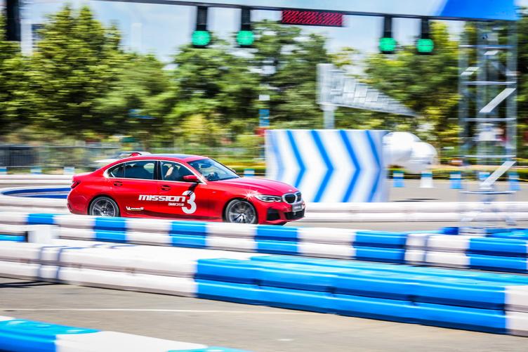 全新宝马3系国内试驾视频标轴,宝马长轴3系