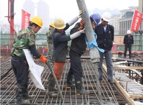 还不知道混凝土的施工方案吗?快来我来告诉你