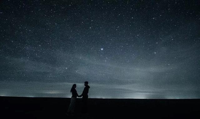 在微信上怎么才能和女孩子聊天,在微信上如何与女孩子聊天