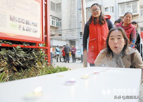 闹元宵吃汤圆约灯会猜灯谜,元宵吃汤圆看灯展猜灯谜视频