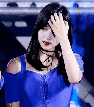 自己在家染挂耳染奶茶色教程,可以自己在家染的挂耳染推荐发色