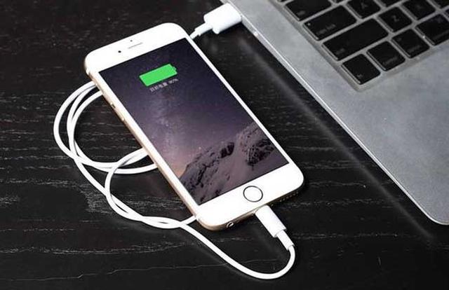 iphone12黑屏没反应怎么解决,荣耀20手机打电话黑屏怎么解决