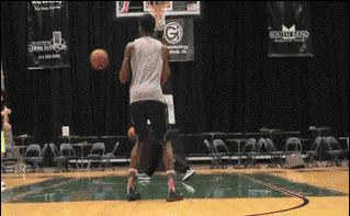 中轴脚投篮训练视频,一个小改变迅速提升投篮命中率