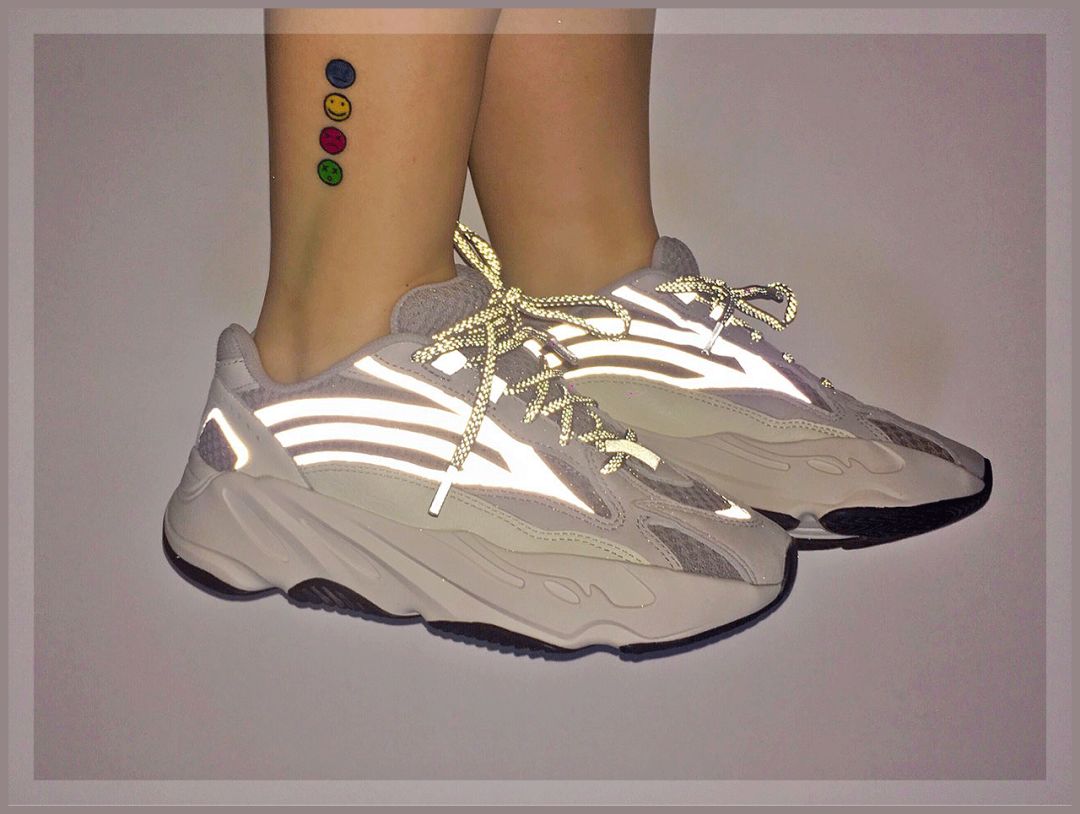 我花2000块抢到3双限量球鞋,还送了一个包...