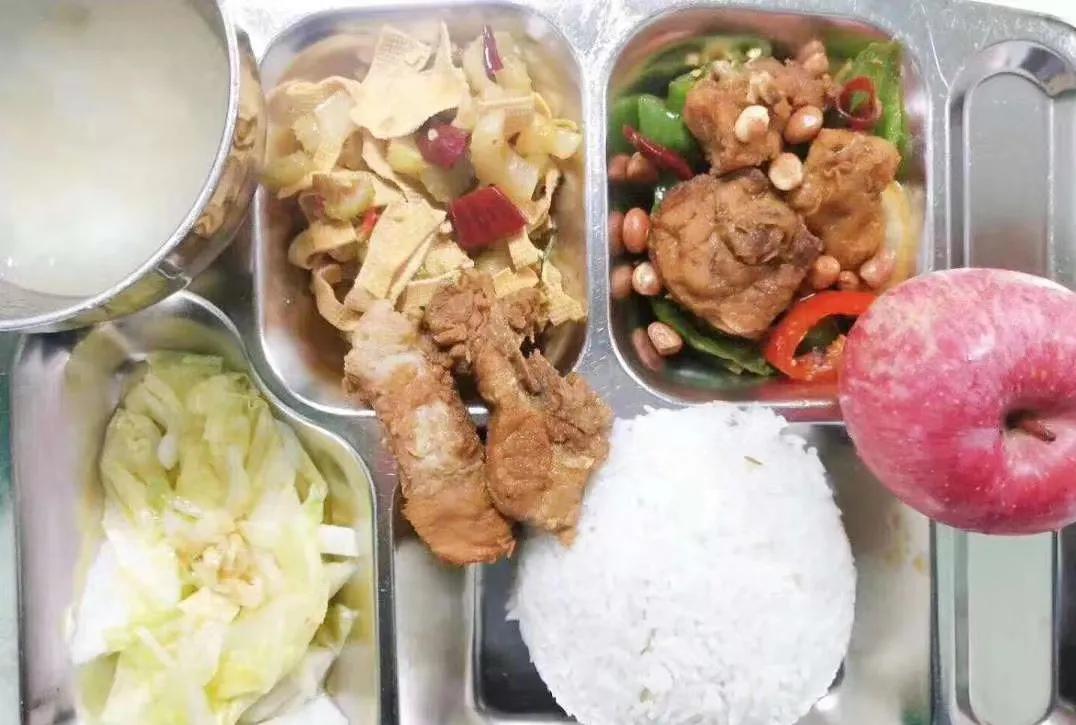 广州番禺区急招普工8000包吃住,广州番禺月入1w工作招聘