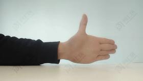 长时间玩手机胳膊酸痛怎么按摩,经常玩手机手指关节痛怎么办