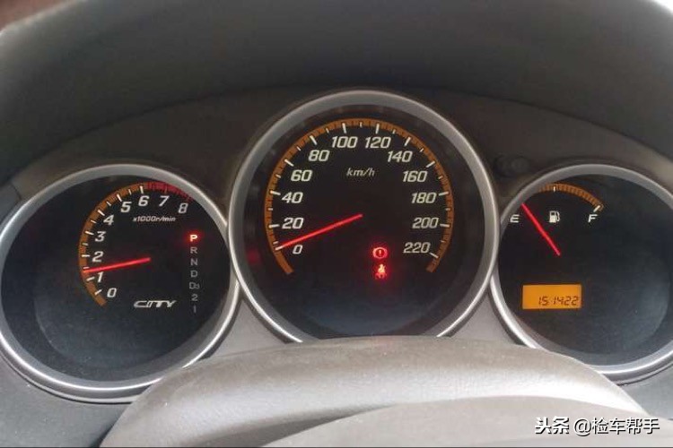 本田思迪10万左右的,本田思迪自动挡现在还值多少钱