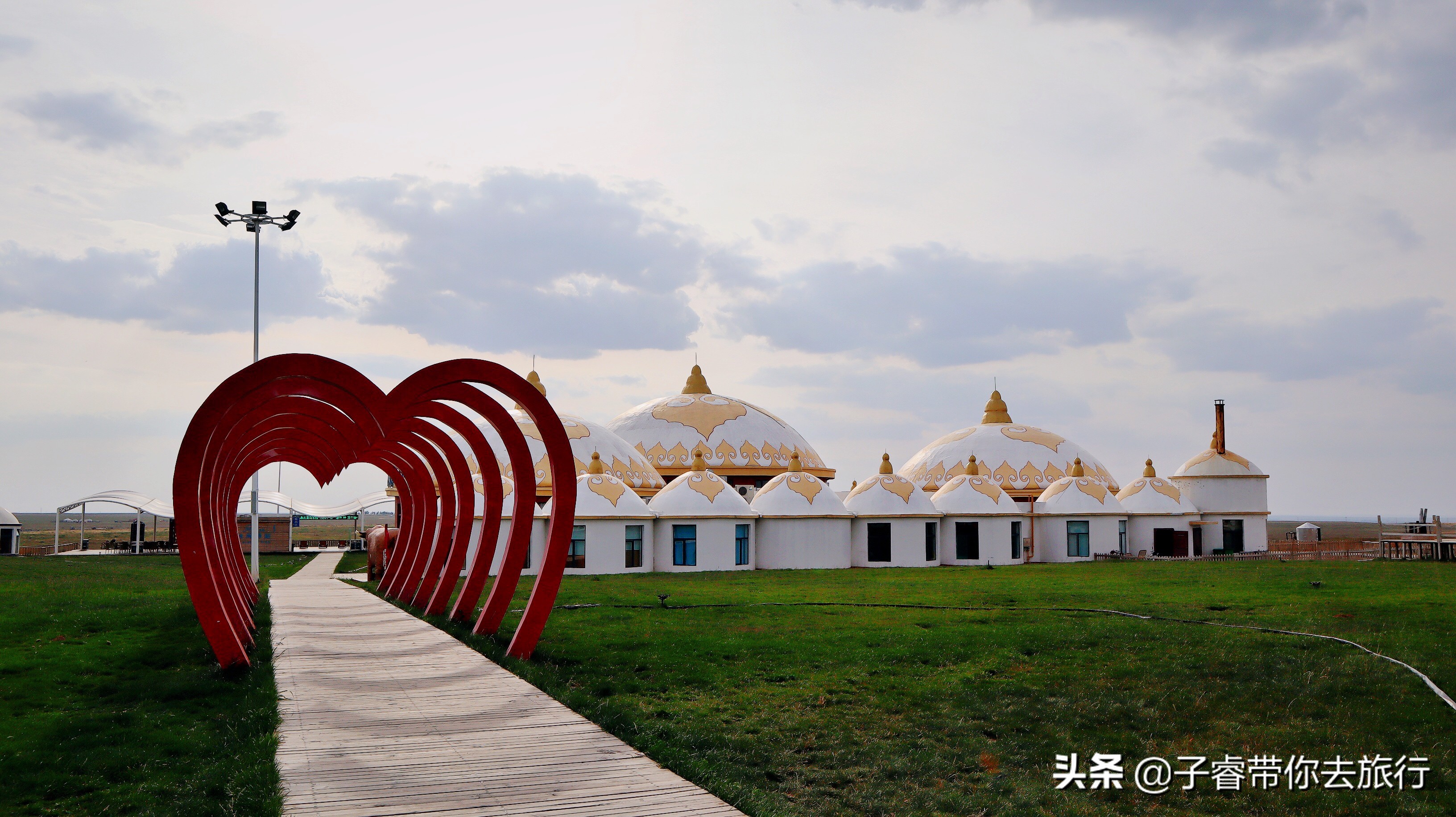 鄂尔多斯鬼楼事件的新闻,鄂尔多斯房地产泡沫事件