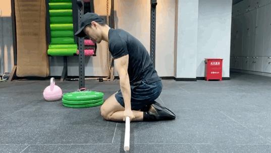 蹲不下去向后倒,下蹲向后倒怎么调理