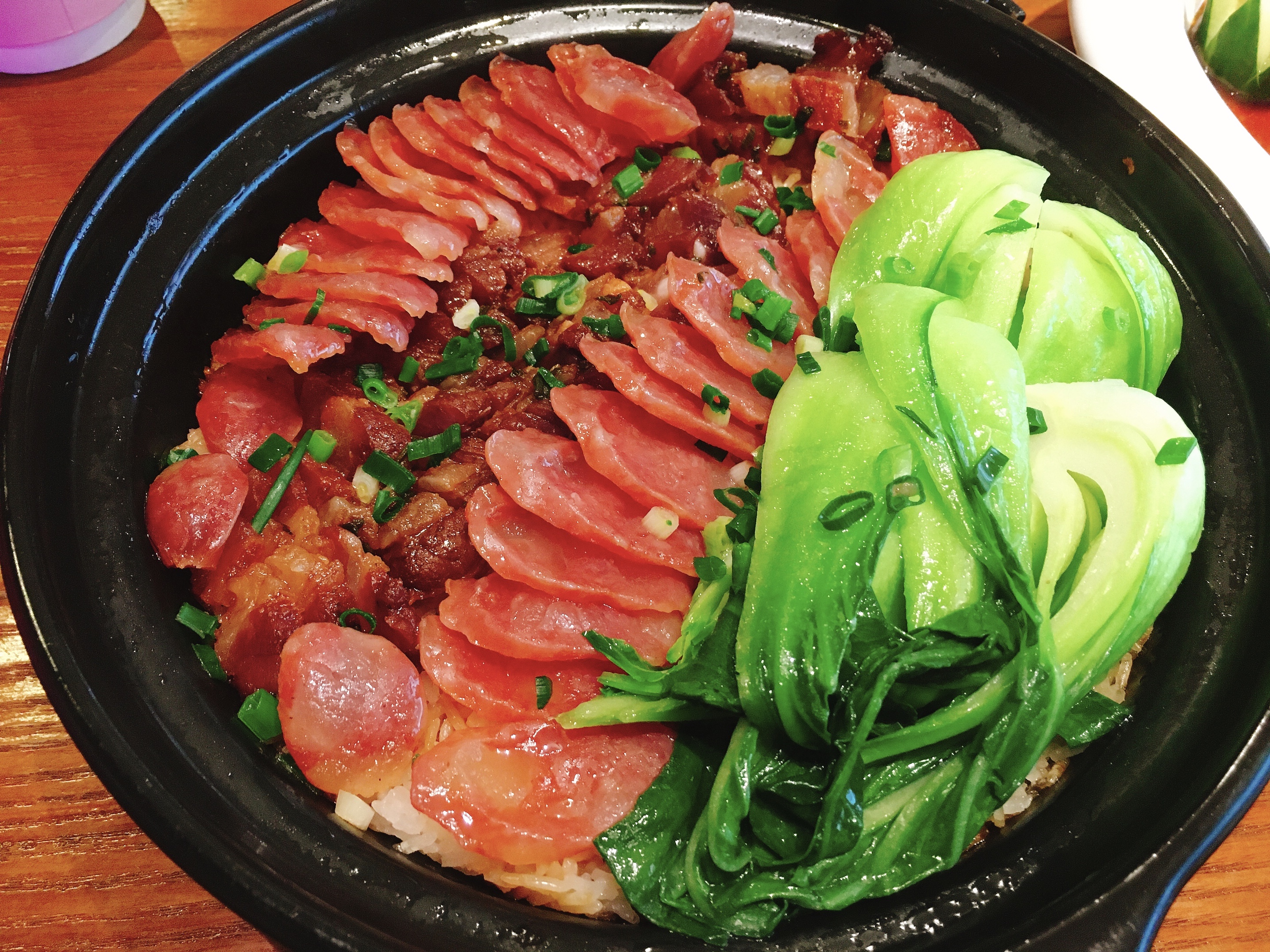 一边写一边流口水,红谷滩这些店可要好好的啊,脱下口罩我就来