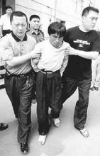 “冷血杀手——王强”还有几个人记得?