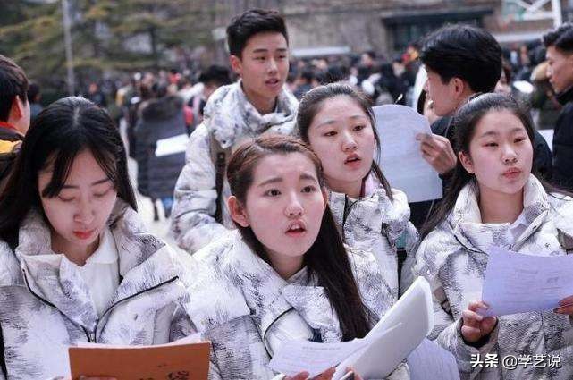 影视传媒类专业就业前景好不好,报考影视多媒体技术专业的条件