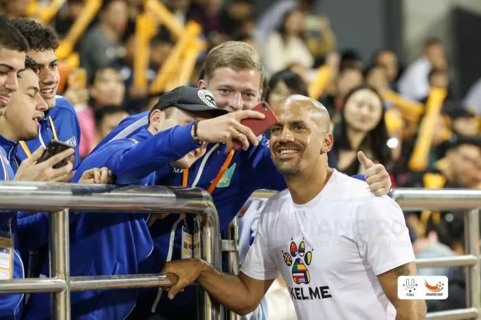 拼到抽筋换来一场胜利的感觉,拼到抽筋