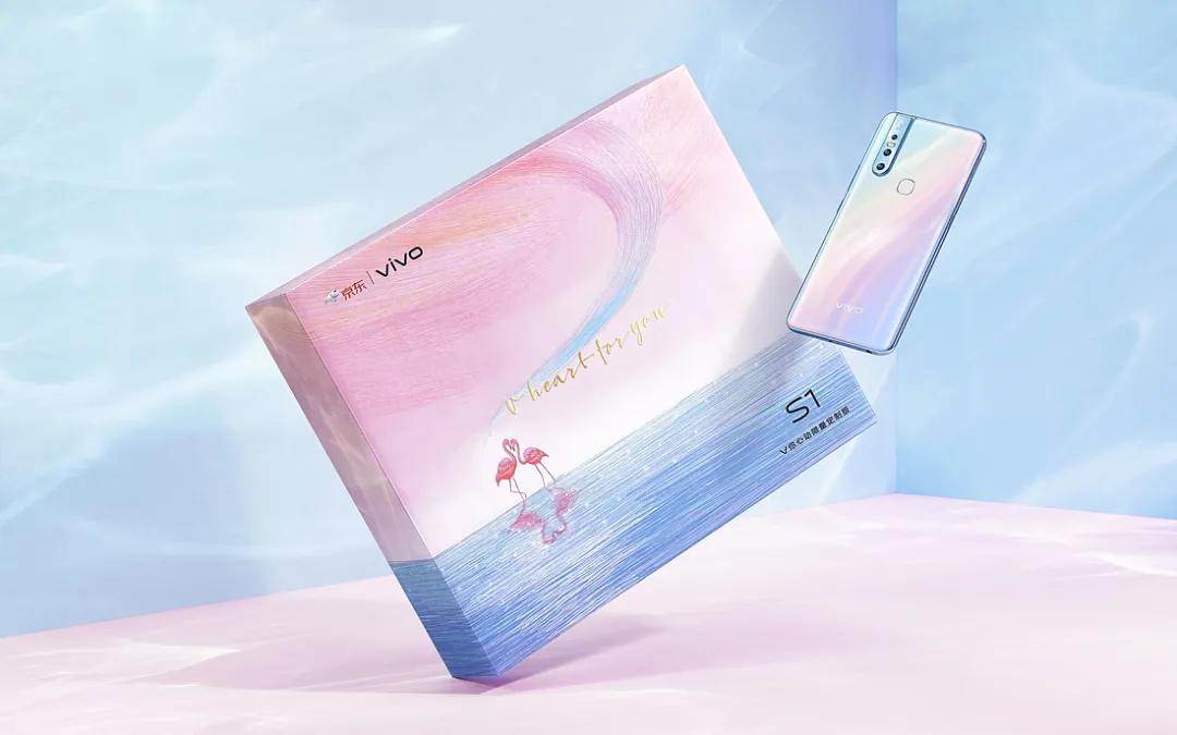 描摹梦境的魔术师，靠画“圈圈”火遍全网