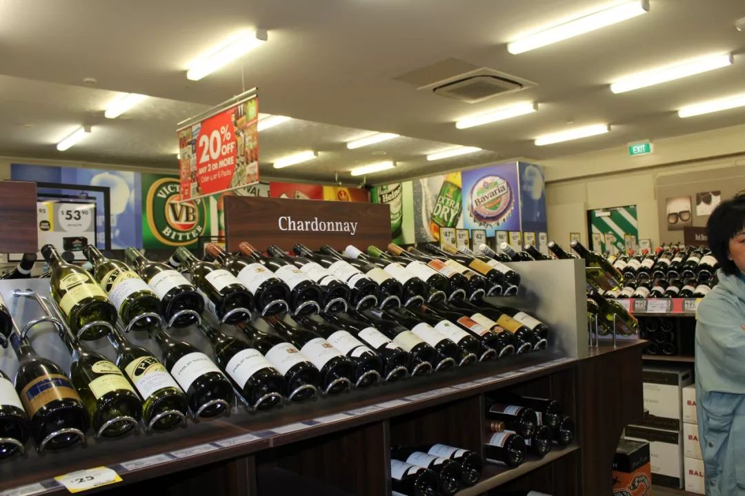 葡萄酒进商超,为什么都说葡萄酒卖不出去