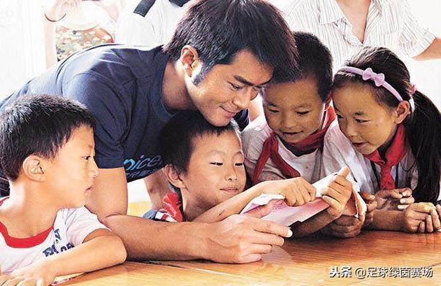 35岁重回巅峰郜林这一幕太暖心,亚足联赞武磊完整视频