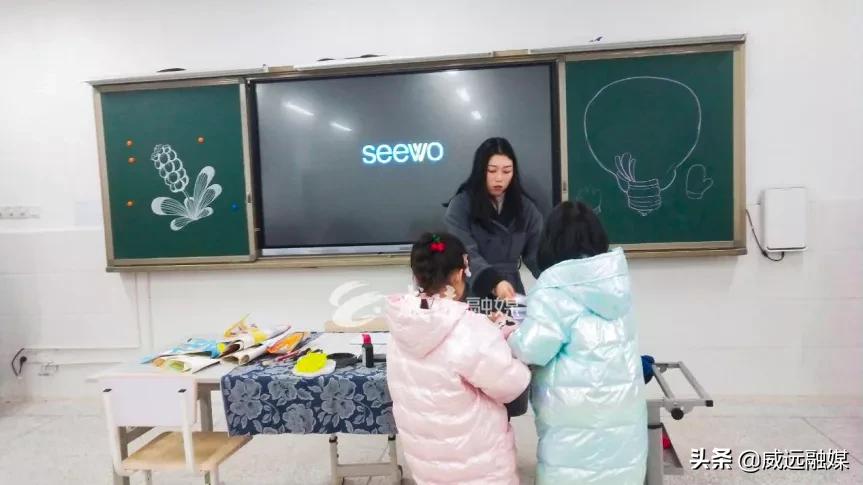 7块钱上8门课！各位家长，这个“便宜”占不占？